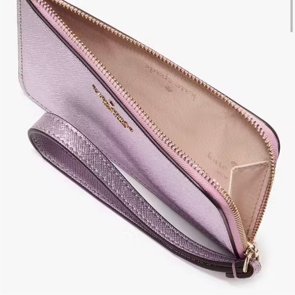 - Kate Spade “Lucy” Metallic Wristlet NWT $129 Retail - Picture 3 of 3